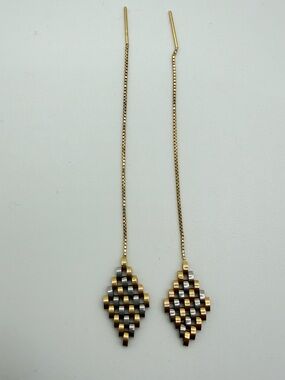 Vintage 18k Yellow Gold & Platinum Diamond Shaped Threaded Quilted Earrings
